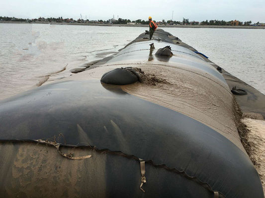 रेत से भरे कॉफ़रडैम पुनर्ग्रहण और भूमि पुनर्ग्रहण के लिए 12.6 मीटर परिधि वाले निर्जलीकरण बैग