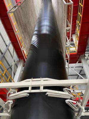 पंचर प्रतिरोध 20N HDPE जियोमेम्ब्रेन लाइनर जो ब्रेक पर 700 प्रतिशत बढ़ाव और 25KN प्रति मीटर की आंसू शक्ति प्रदान करता है