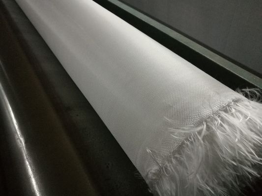 Strong and Durable Woven Geotextile Fabric 50m-100m Length 0.05-0.2mm Aperture Size 10% Elongation