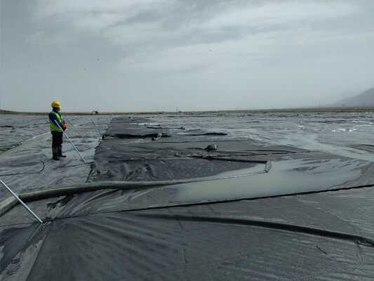 1.8m Height Geotextile Dewatering Tubes Providing 12.6m Circumference and 200 200kn Tensile Strength Engineered for Water Removal