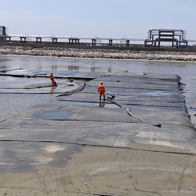 नगरपालिका कीचड़ उपचार परियोजनाओं के लिए उच्च पारगम्यता वाले भू-उत्पाद निर्जलीकरण ट्यूब